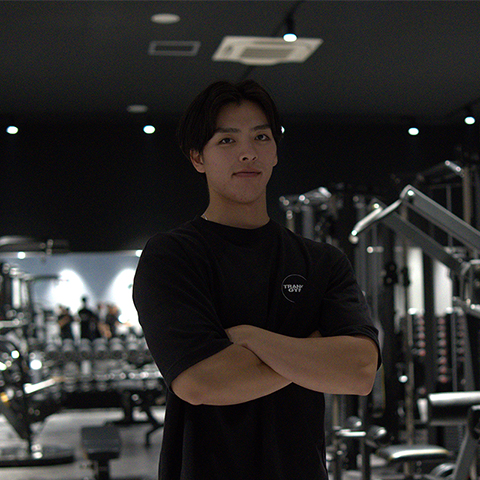 トレーナー 川崎 隆大