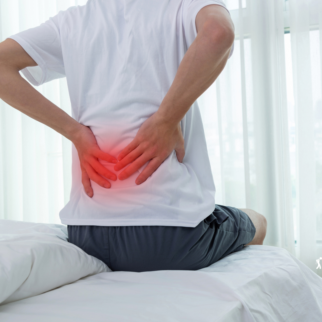 筋トレで腰が痛くなる原因とは?正しいフォームと対策で防ごう