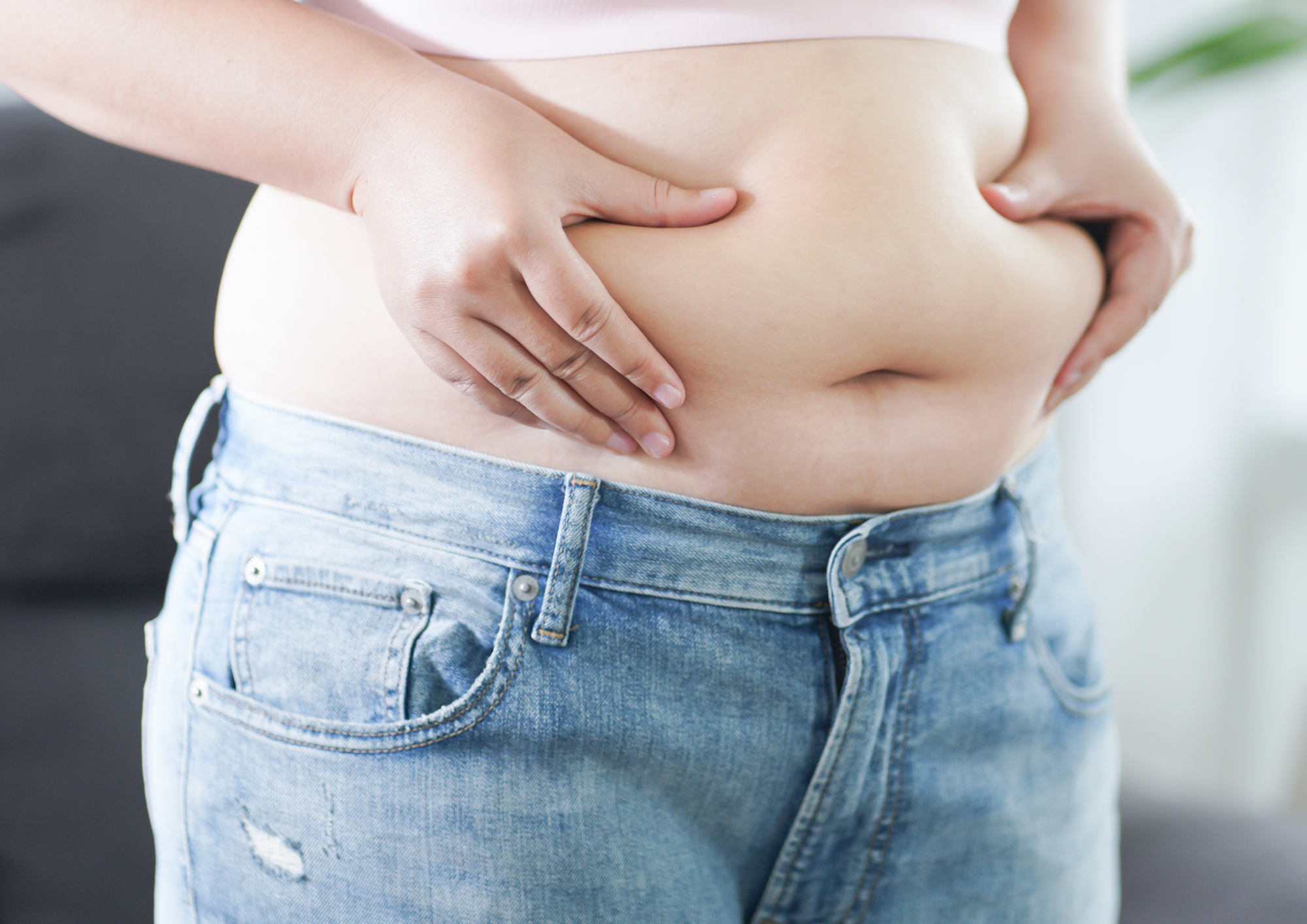 体重は変わらないのにぽっこりお腹？